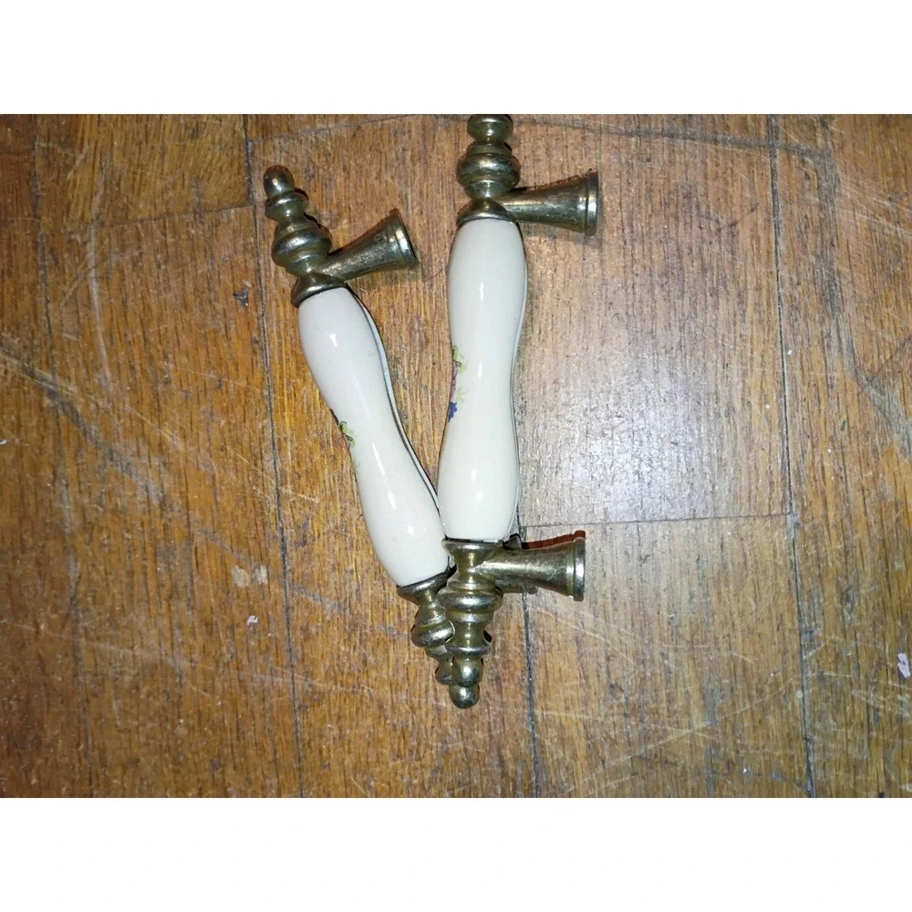Floral Porcelain  Brass Tone Cabinet Door & Draw pull handle 3'' One Pair